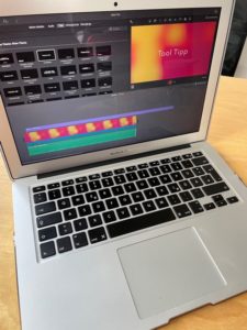 Macbook mit iMovie